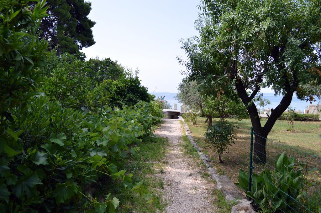 Apartment Lju On The Beach Split Exterior photo